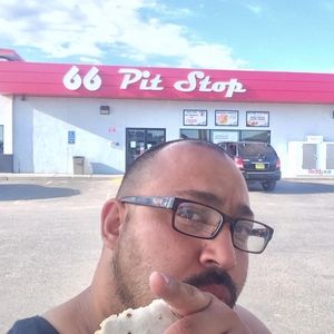 Meet your Posher, Daniel